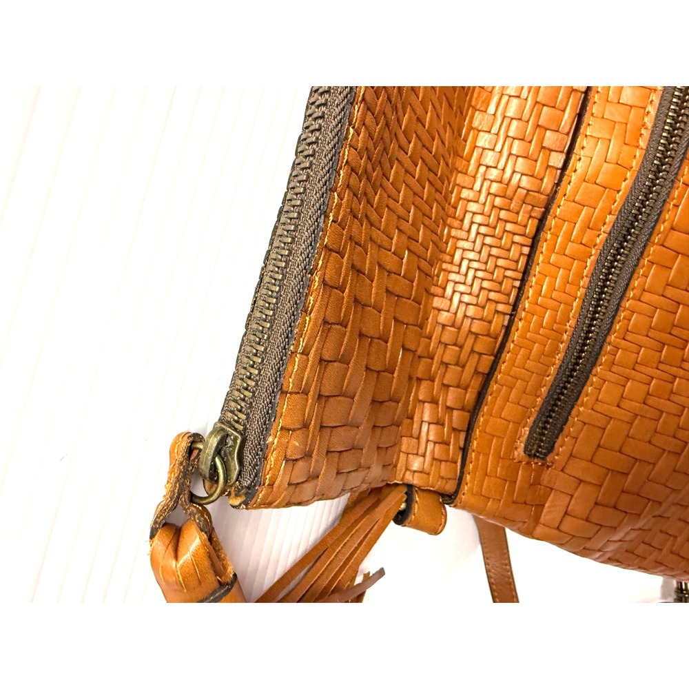 NWOT PATRICIA NASH LUZILLE LEATHER ZIP CONVERTIBLE BACKPACK WOVEN TAN RARE - Picture 9 of 10